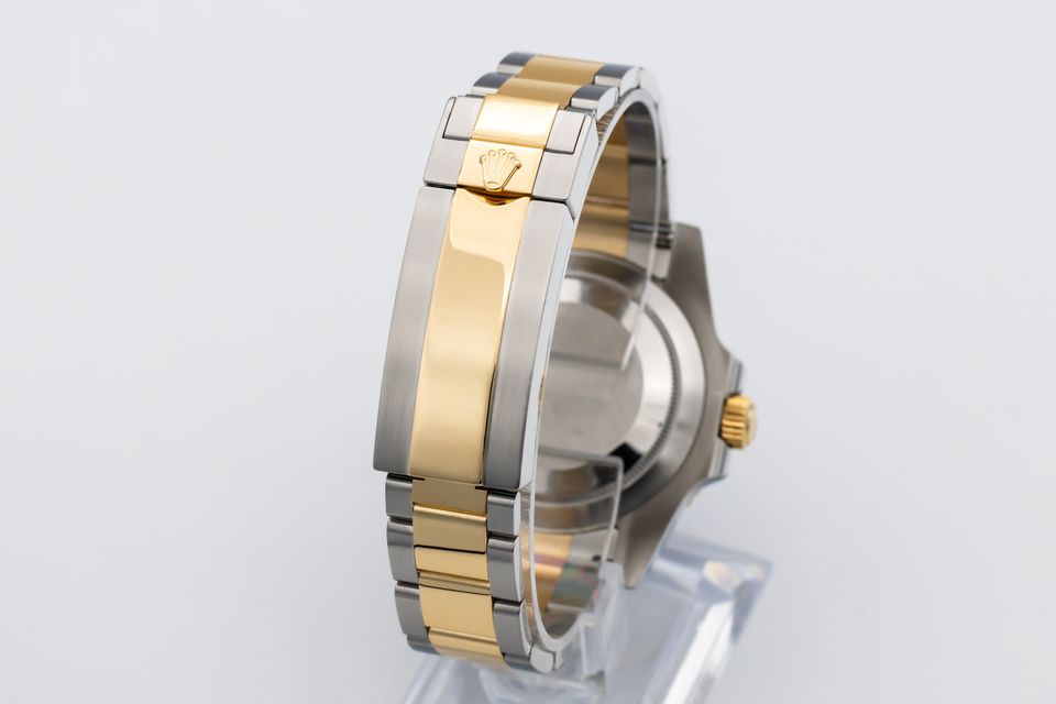 Rolex Submariner 116613 LB Image 3